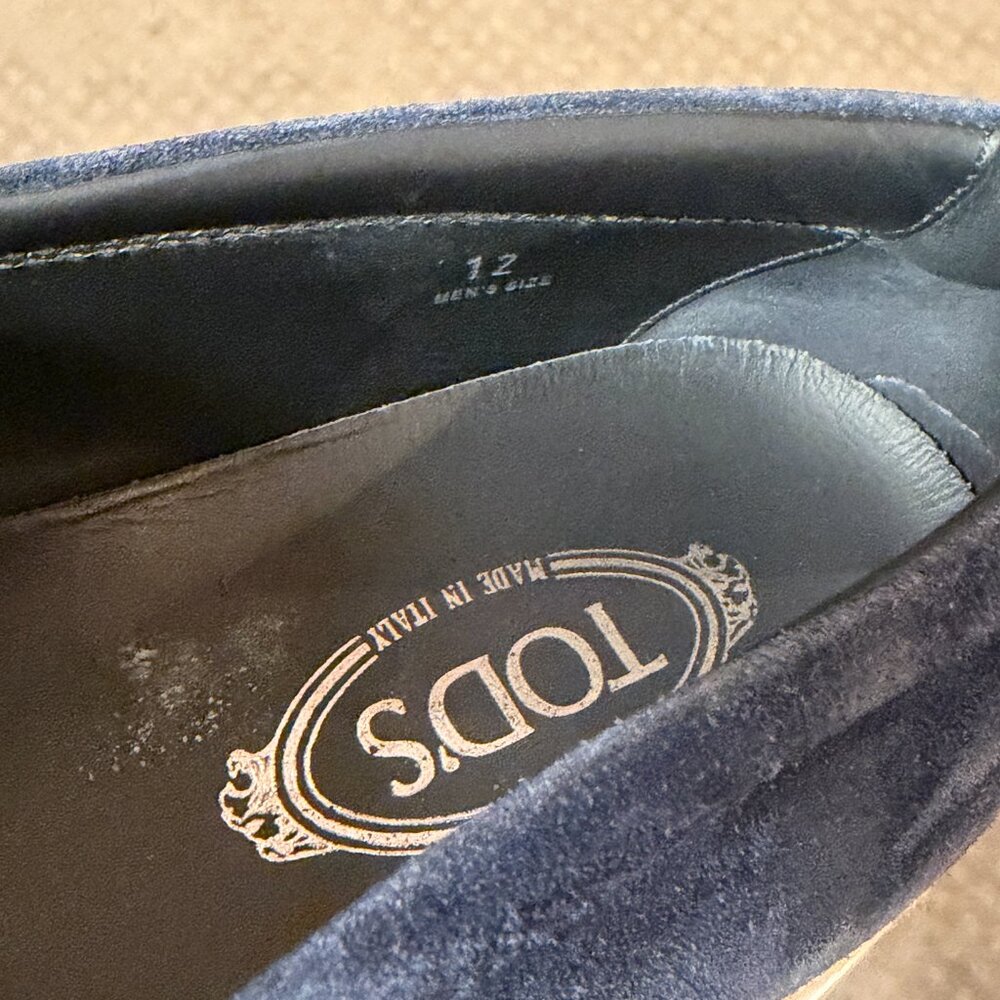Tod's Blue Loafers Slip-On Style with Minimalist Design - Picture 5 of 9